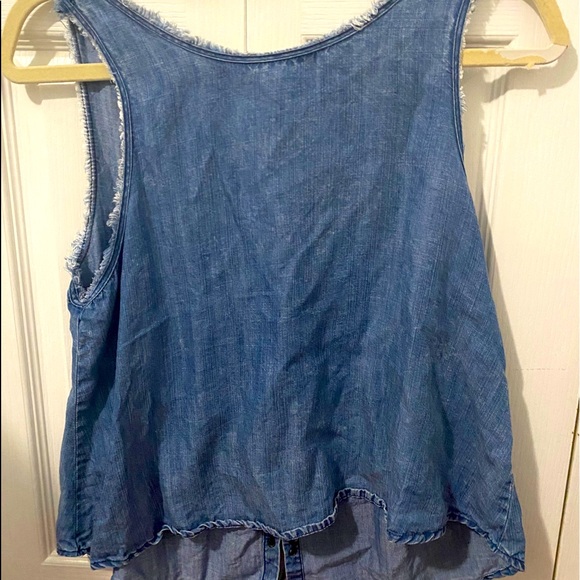 Denim colored tank top - Picture 1 of 2